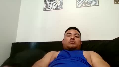 Snapshot of jcarlosvz1987 chatting on 03-29-26, 11:49 karlos online show from 03-29-26, 11:49