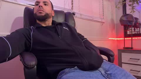 JcMax305 online show from 02-01-26, 01:20