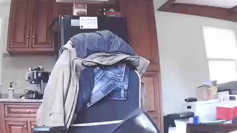 jd19852 online show from 10-12-25, 08:19