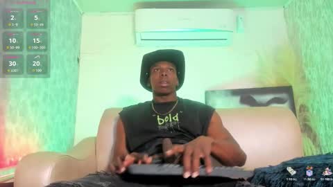 Snapshot of jd_thebaby chatting on 11-07-25, 01:33 jd thebaby online show from 11-07-25, 01:33