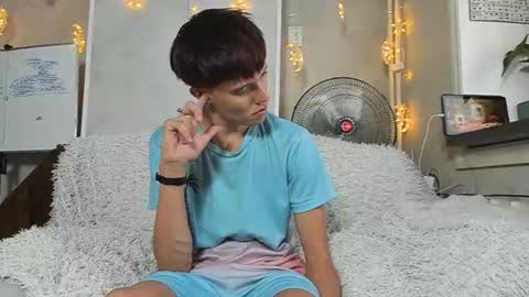 Angel online show from 07-31-26, 10:09