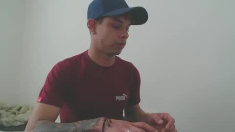 Snapshot of jeampier_sexy chatting on 02-28-25, 09:44 jeampier_sexy online show from 02-28-25, 09:44