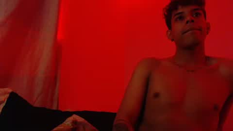 Snapshot of jeampier_sexy chatting on 03-10-25, 01:45 jeampier_sexy online show from 03-10-25, 01:45