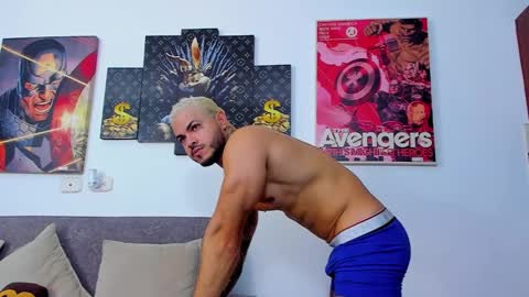 Jean  axelcrow       Modelo Independiente online show from 12-03-24, 03:52