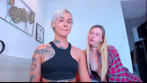 Akila and Daria online show from 10-20-25, 02:45