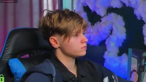 Snapshot of jean_wilsons chatting on 10-12-25, 10:25 jean_wilsons online show from 10-12-25, 10:25