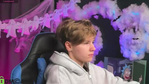 Snapshot of jean_wilsons chatting on 10-26-25, 12:00 jean_wilsons online show from 10-26-25, 12:00