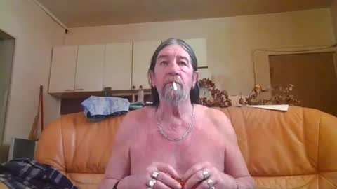 Snapshot of jeanclaude1959 chatting on 06-14-26, 06:10 jeanclaude1959 online show from 06-14-26, 06:10