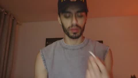 Snapshot of jeanpierbello7 chatting on 12-14-25, 06:30 jean pier bello Silva online show from 12-14-25, 06:30