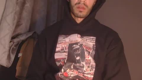 Snapshot of jeanpierbello7 chatting on 02-20-26, 12:40 jean pier bello Silva online show from 02-20-26, 12:40