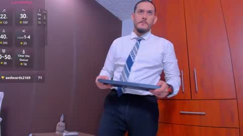 Snapshot of jeanpiere02 chatting on 06-25-26, 05:56 Jeanpiere online show from 06-25-26, 05:56