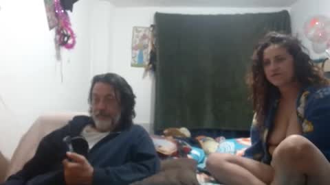 jeans_and_emma online show from 12-21-25, 05:25