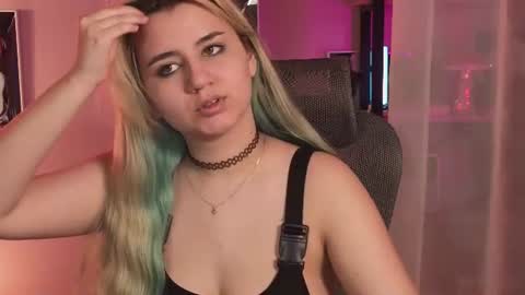 Barbara online show from 06-18-26, 12:09