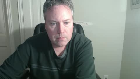 Snapshot of jeb5150 chatting on 12-14-25, 02:50 JE online show from 12-14-25, 02:50