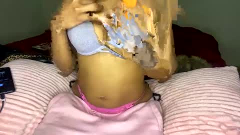 jeddahdolly online show from 01-21-25, 02:33