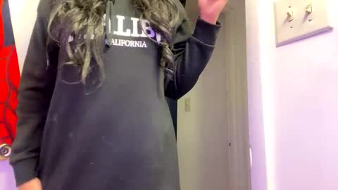 jeddahdolly online show from 02-03-25, 10:54