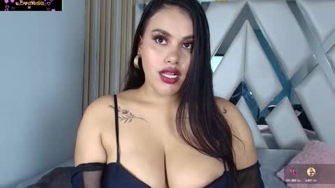 Snapshot of jeen_taylor chatting on 10-06-25, 10:40 Jeen Taylor online show from 10-06-25, 10:40