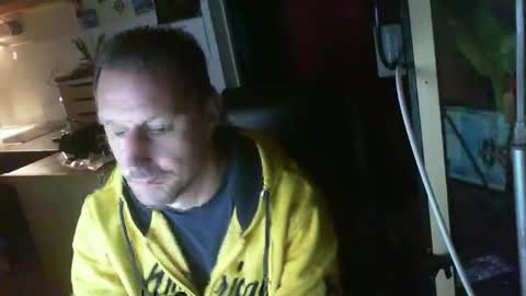 Snapshot of jef74700 chatting on 12-16-24, 02:15 Jrme online show from 12-16-24, 02:15