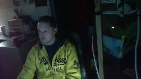 Snapshot of jef74700 chatting on 01-05-25, 04:25 Jrme online show from 01-05-25, 04:25