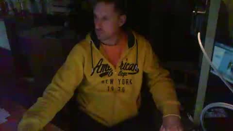 Snapshot of jef74700 chatting on 02-02-25, 12:40 Jrme online show from 02-02-25, 12:40