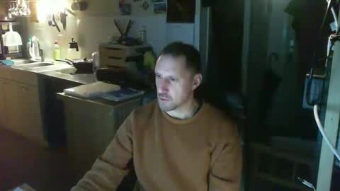 Snapshot of jef74700 chatting on 02-04-25, 05:10 Jrme online show from 02-04-25, 05:10