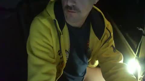 Snapshot of jef74700 chatting on 02-28-25, 01:15 Jrme online show from 02-28-25, 01:15
