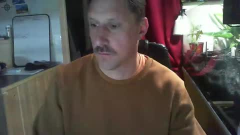 Snapshot of jef74700 chatting on 03-01-25, 06:13 Jrme online show from 03-01-25, 06:13