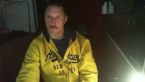 Snapshot of jef74700 chatting on 03-04-25, 04:49 Jrme online show from 03-04-25, 04:49