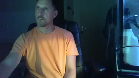 Snapshot of jef74700 chatting on 09-16-25, 03:29 Jrme online show from 09-16-25, 03:29