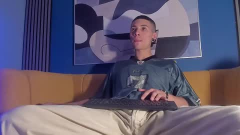 Snapshot of jefer_rick chatting on 03-03-25, 01:10 Jeff online show from 03-03-25, 01:10