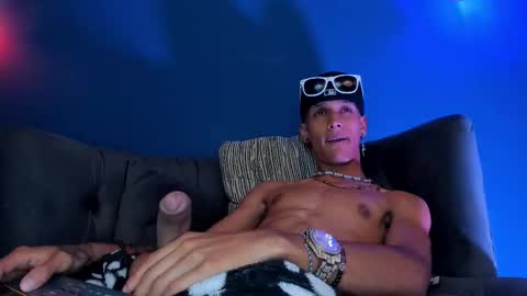 jeick_luxx online show from 09-12-25, 03:17