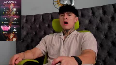 JC online show from 01-08-25, 04:54