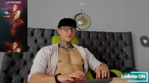 JC online show from 01-29-25, 01:38