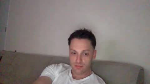 Snapshot of jelmerkrijn chatting on 04-05-26, 02:20 jelmerkrijn online show from 04-05-26, 02:20