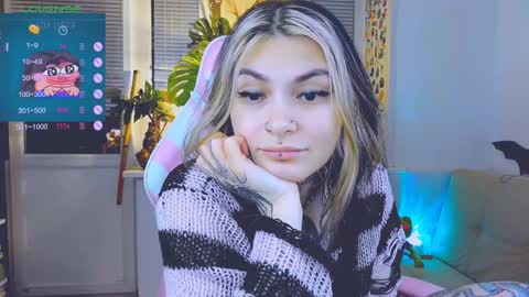 Snapshot of jelyaa chatting on 12-22-24, 04:38 Jelya online show from 12-22-24, 04:38