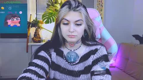 Snapshot of jelyaa chatting on 12-26-24, 04:14 Jelya online show from 12-26-24, 04:14