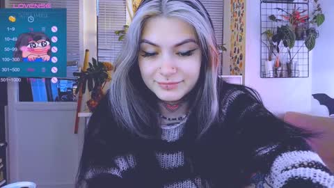 Snapshot of jelyaa chatting on 01-22-25, 12:27 Jelya online show from 01-22-25, 12:27