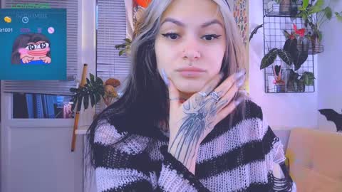 Snapshot of jelyaa chatting on 02-01-25, 11:43 Jelya online show from 02-01-25, 11:43