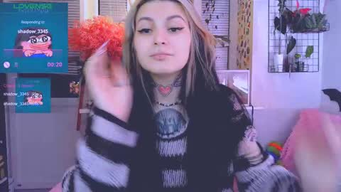 Snapshot of jelyaa chatting on 02-21-25, 06:26 Jelya online show from 02-21-25, 06:26