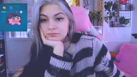 Snapshot of jelyaa chatting on 03-05-25, 11:28 Jelya online show from 03-05-25, 11:28