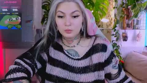 Snapshot of jelyaa chatting on 11-03-25, 11:33 Jelya online show from 11-03-25, 11:33