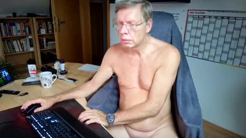 Snapshot of jemk2021 chatting on 11-10-25, 07:40 jemk2021 online show from 11-10-25, 07:40