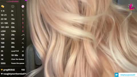 Snapshot of jemma10 chatting on 01-08-26, 11:12 Jem online show from 01-08-26, 11:12