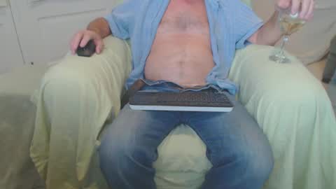 jemmy10708 online show from 09-17-25, 04:14