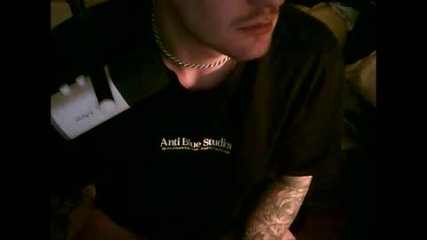 Snapshot of jemoeder542283 chatting on 03-28-26, 05:51 jemoeder542283 online show from 03-28-26, 05:51