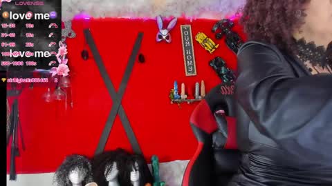 Snapshot of jena_rosse chatting on 04-27-26, 10:35 jena_rosse online show from 04-27-26, 10:35