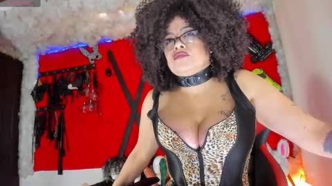 Snapshot of jena_rosse chatting on 05-17-26, 10:44 jena_rosse online show from 05-17-26, 10:44