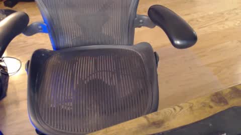 Snapshot of jenandjamesnyc chatting on 10-13-25, 01:11 PegMePlease online show from 10-13-25, 01:11