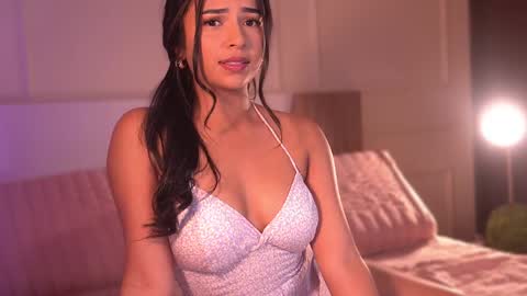 Isabella online show from 02-06-25, 11:15