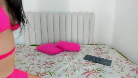 Jenifer online show from 04-22-26, 10:11